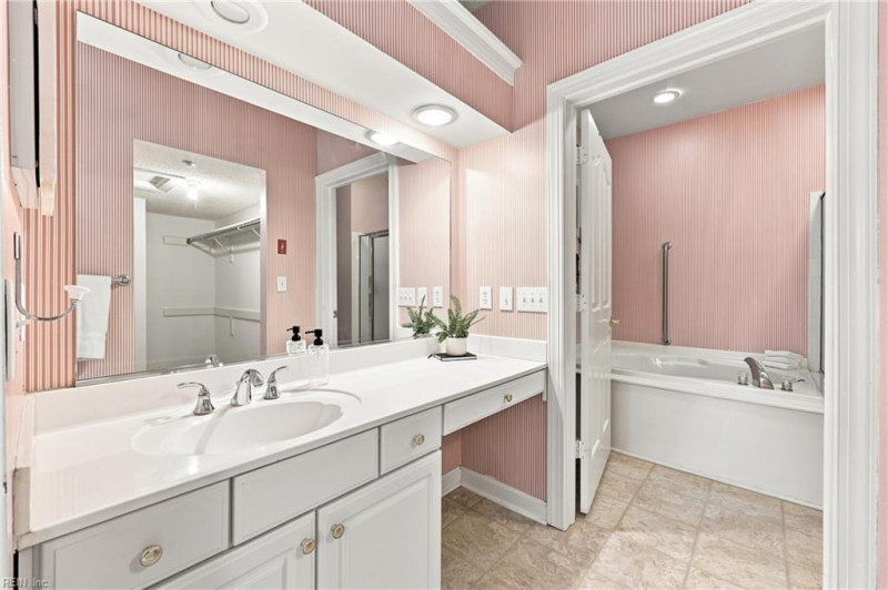 Photo 33 of 47 residential for sale in Virginia Beach virginia