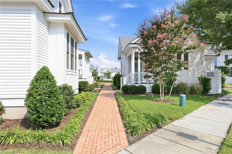 Photo 2 of 32 residential for sale in Norfolk virginia Photo 2 of 32 residential for sale in Norfolk virginia