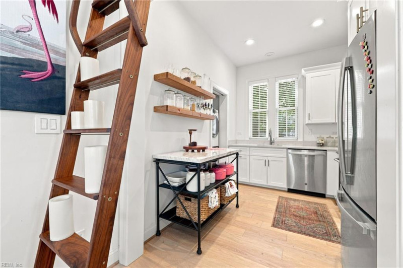 Photo 23 of 32 residential for sale in Norfolk virginia Photo 23 of 32 residential for sale in Norfolk virginia