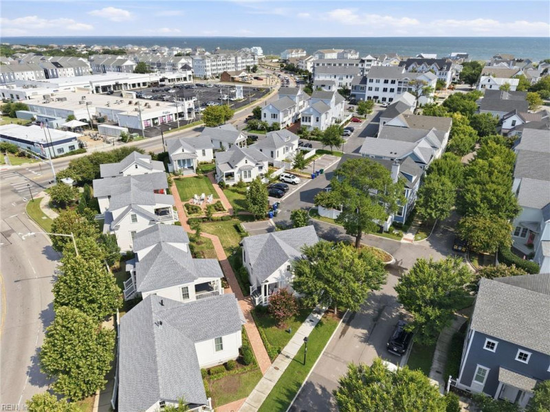 Photo 31 of 32 residential for sale in Norfolk virginia Photo 31 of 32 residential for sale in Norfolk virginia