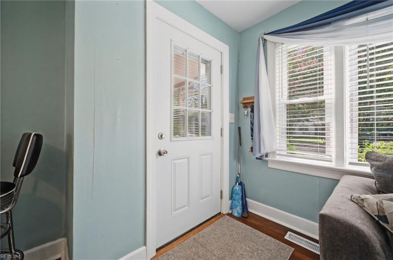 Photo 10 of 43 residential for sale in Norfolk virginia Photo 10 of 43 residential for sale in Norfolk virginia