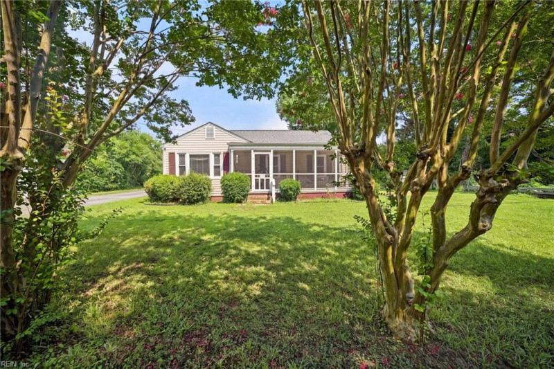 Photo 6 of 43 residential for sale in Norfolk virginia Photo 6 of 43 residential for sale in Norfolk virginia