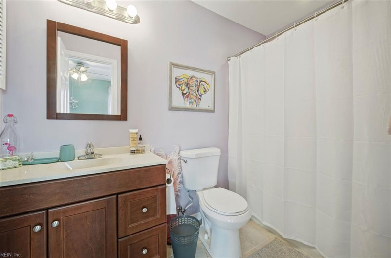 Photo 20 of 41 residential for sale in Chesapeake virginia Photo 20 of 41 residential for sale in Chesapeake virginia