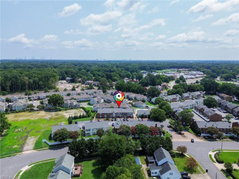 Photo 32 of 41 residential for sale in Chesapeake virginia Photo 32 of 41 residential for sale in Chesapeake virginia
