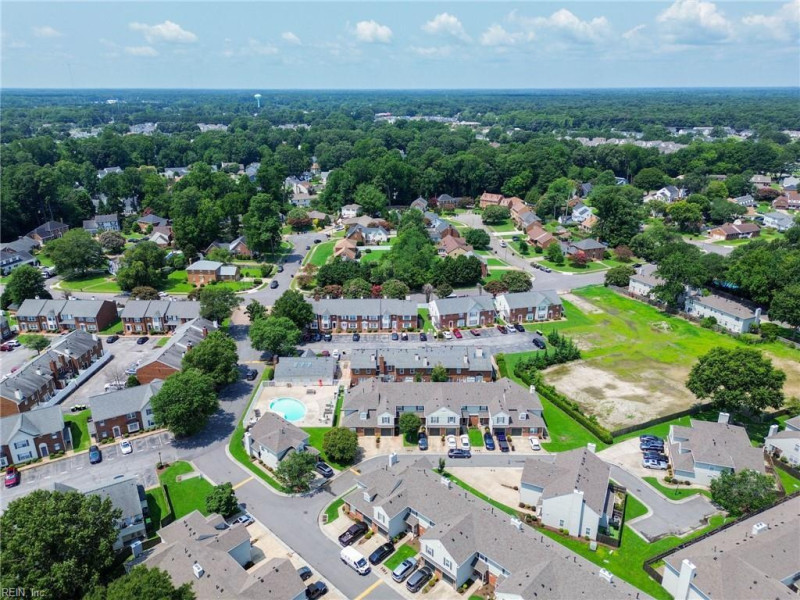 Photo 34 of 41 residential for sale in Chesapeake virginia Photo 34 of 41 residential for sale in Chesapeake virginia