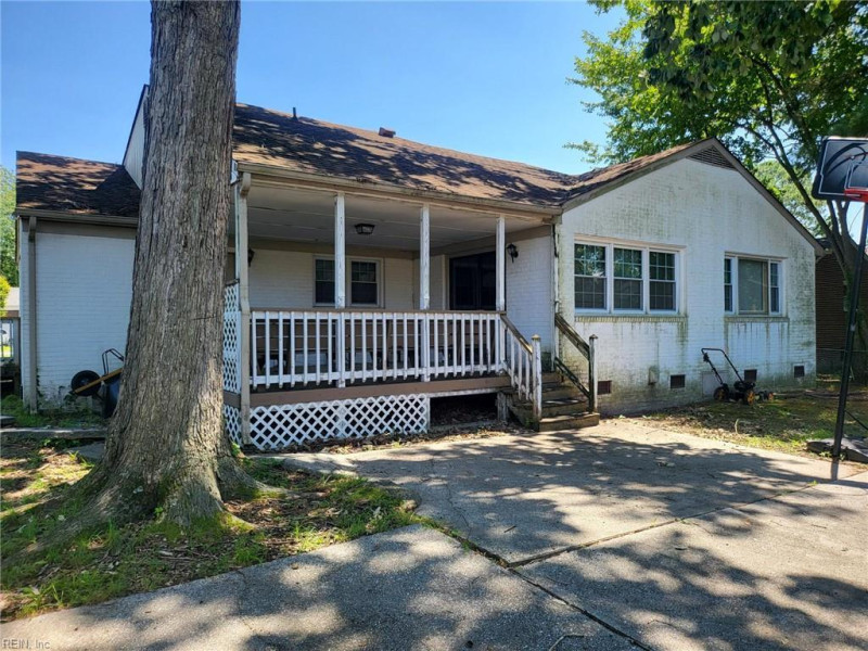 Photo 4 of 7 residential for sale in Newport News virginia Photo 4 of 7 residential for sale in Newport News virginia