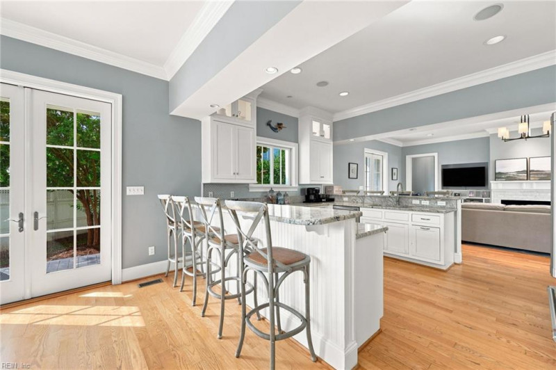 Photo 14 of 47 residential for sale in Norfolk virginia