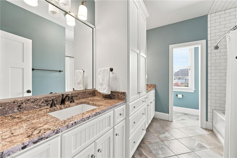 Photo 23 of 47 residential for sale in Norfolk virginia