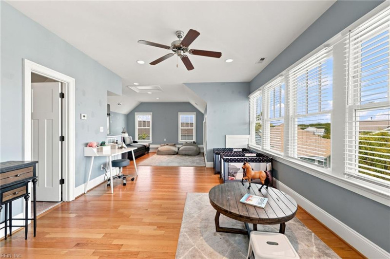 Photo 27 of 47 residential for sale in Norfolk virginia