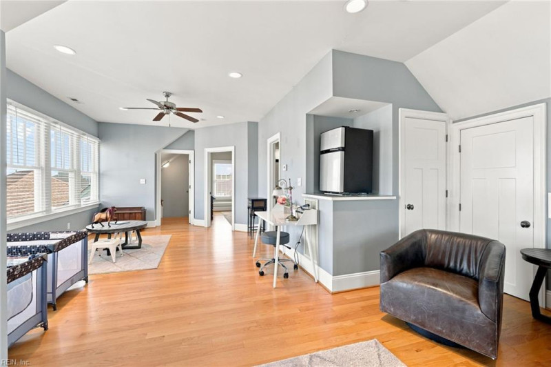 Photo 29 of 47 residential for sale in Norfolk virginia