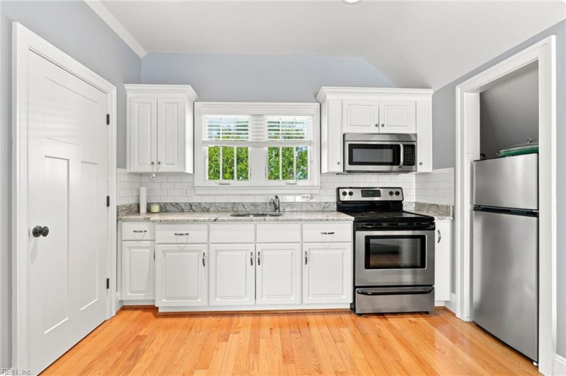 Photo 35 of 47 residential for sale in Norfolk virginia