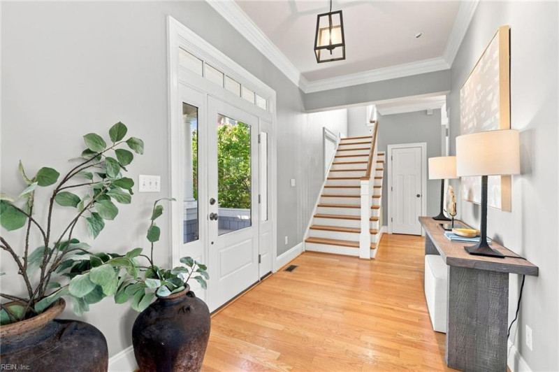 Photo 6 of 47 residential for sale in Norfolk virginia