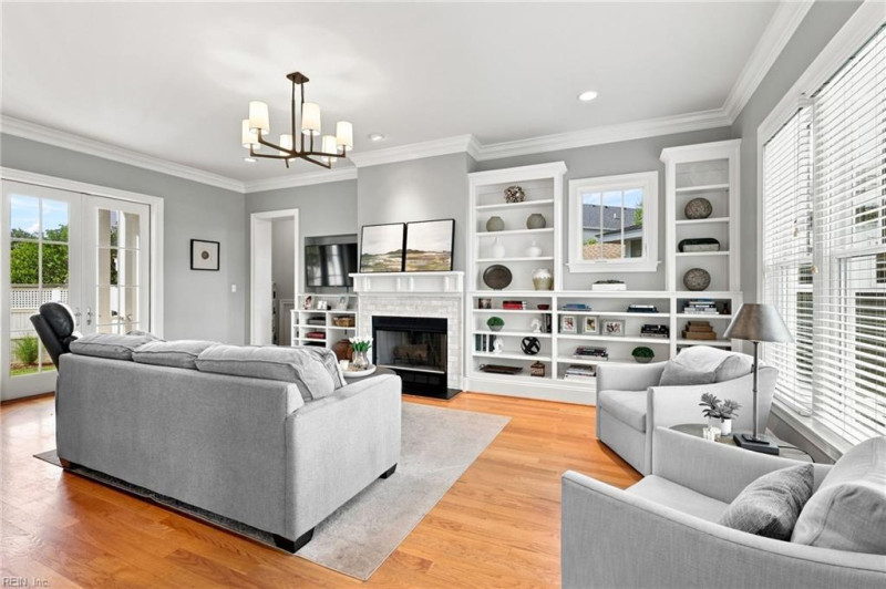 Photo 7 of 47 residential for sale in Norfolk virginia