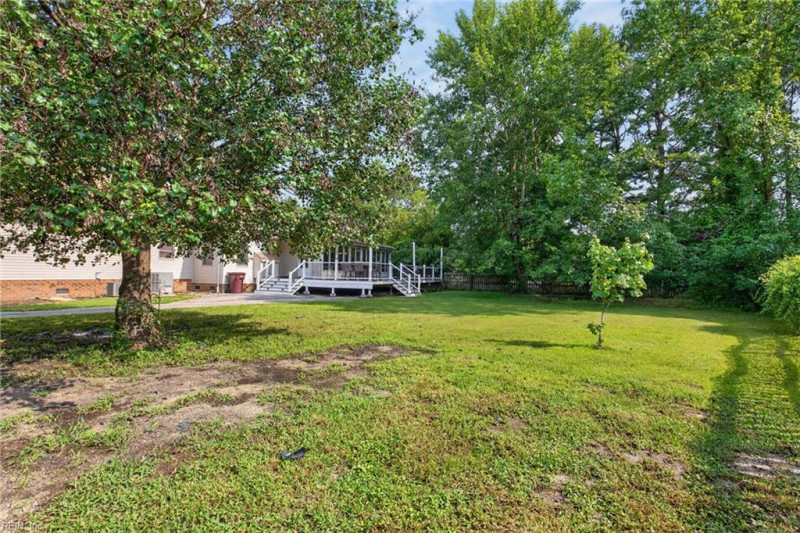 Photo 33 of 48 residential for sale in Chesapeake virginia Photo 33 of 48 residential for sale in Chesapeake virginia
