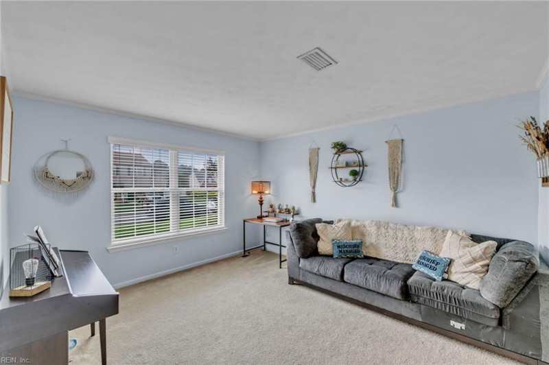 Photo 11 of 41 residential for sale in Suffolk virginia