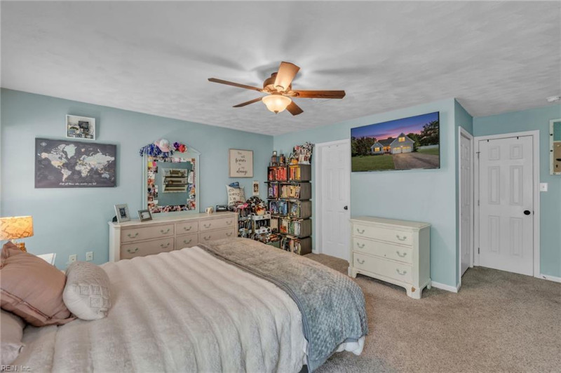 Photo 21 of 41 residential for sale in Suffolk virginia