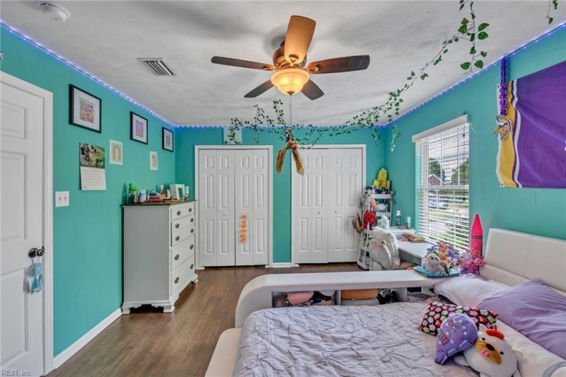 Photo 27 of 41 residential for sale in Suffolk virginia