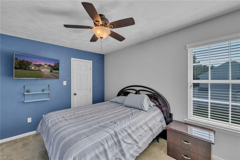 Photo 31 of 41 residential for sale in Suffolk virginia