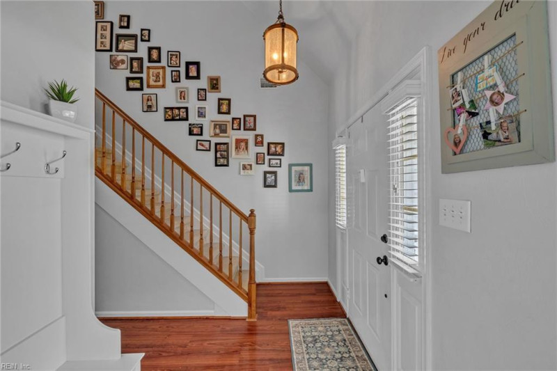 Photo 4 of 41 residential for sale in Suffolk virginia