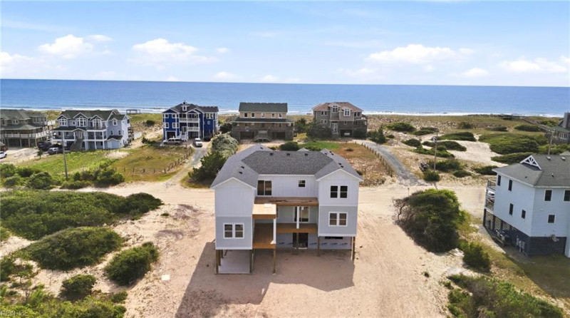 Photo 17 of 19 residential for sale in Currituck County virginia Photo 17 of 19 residential for sale in Currituck County virginia