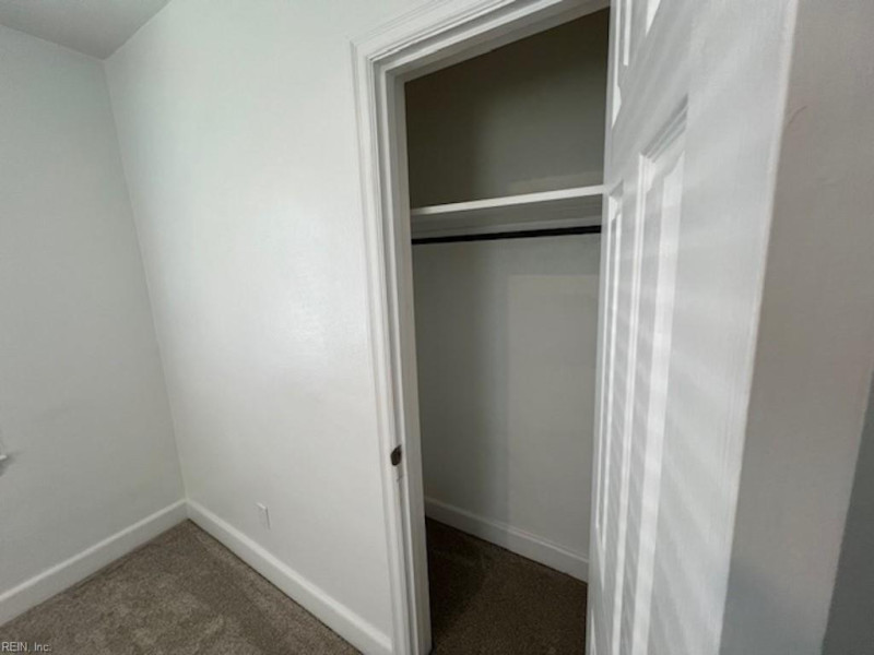 Photo 18 of 36 residential for sale in Hampton virginia
