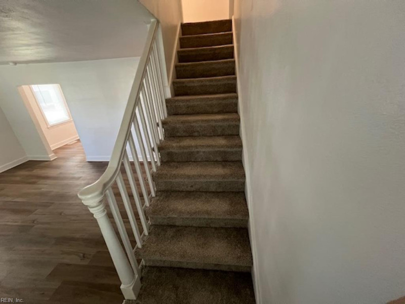Photo 20 of 36 residential for sale in Hampton virginia