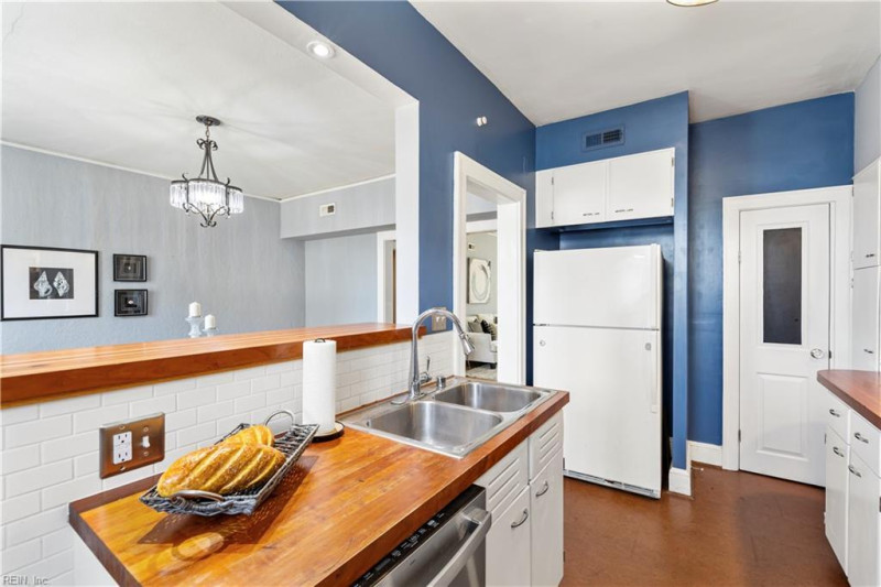 Photo 17 of 28 residential for sale in Norfolk virginia Photo 17 of 28 residential for sale in Norfolk virginia