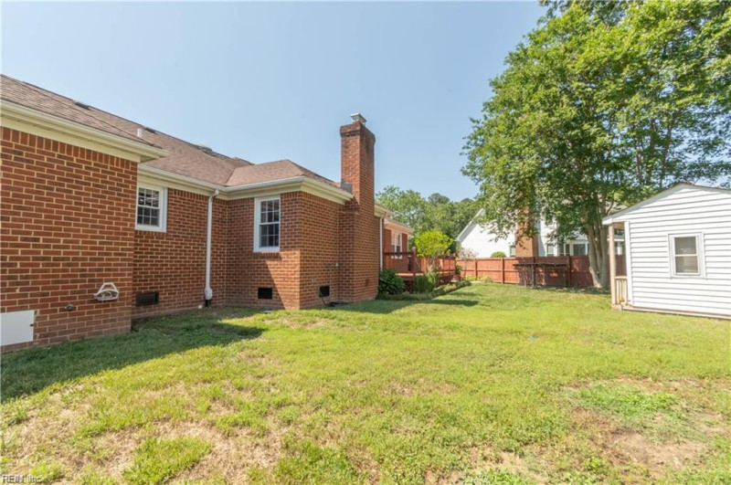Photo 35 of 45 residential for sale in Chesapeake virginia Photo 35 of 45 residential for sale in Chesapeake virginia