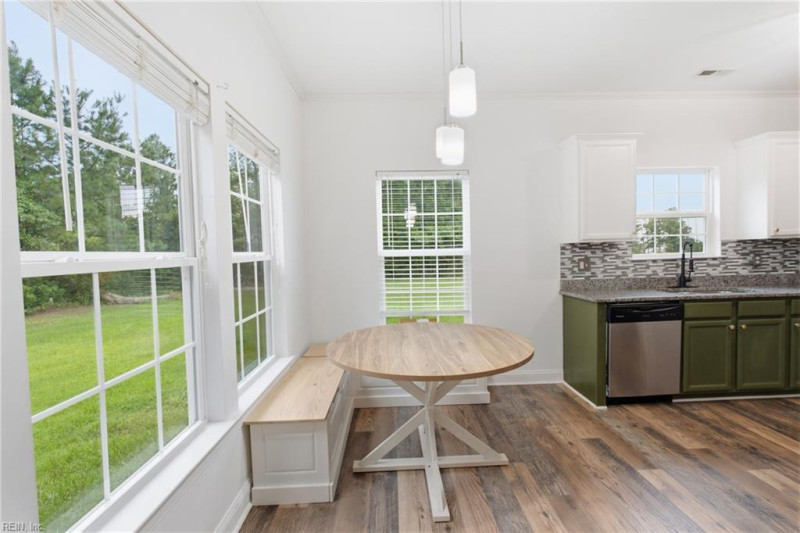 Photo 21 of 48 residential for sale in Currituck County virginia