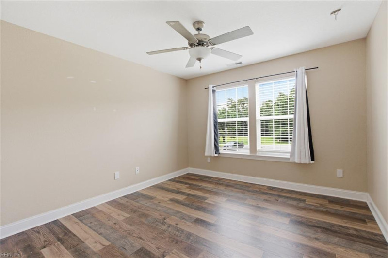 Photo 34 of 48 residential for sale in Currituck County virginia