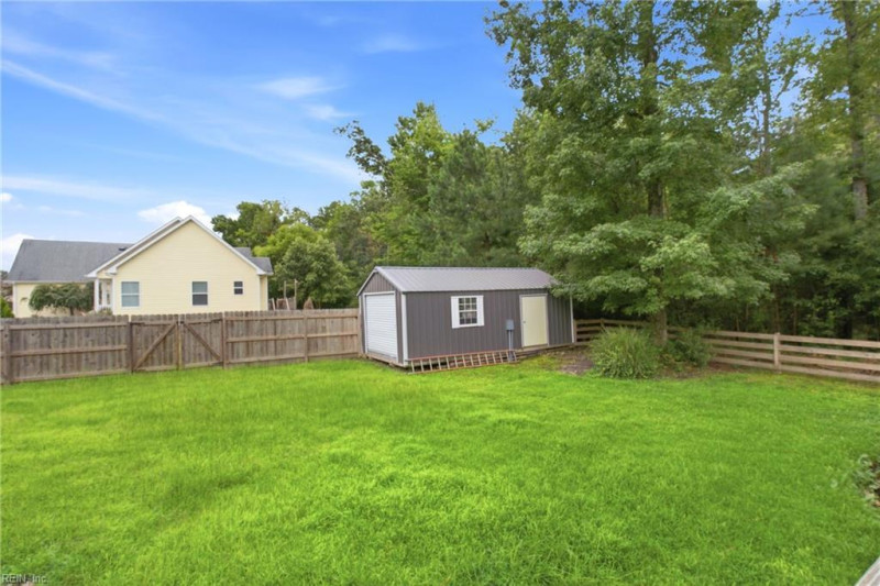 Photo 41 of 48 residential for sale in Currituck County virginia