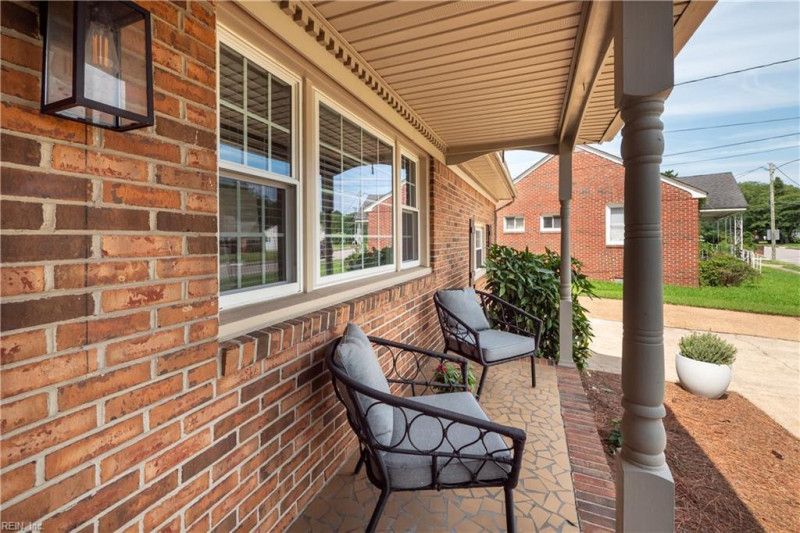 Photo 4 of 32 residential for sale in Norfolk virginia Photo 4 of 32 residential for sale in Norfolk virginia