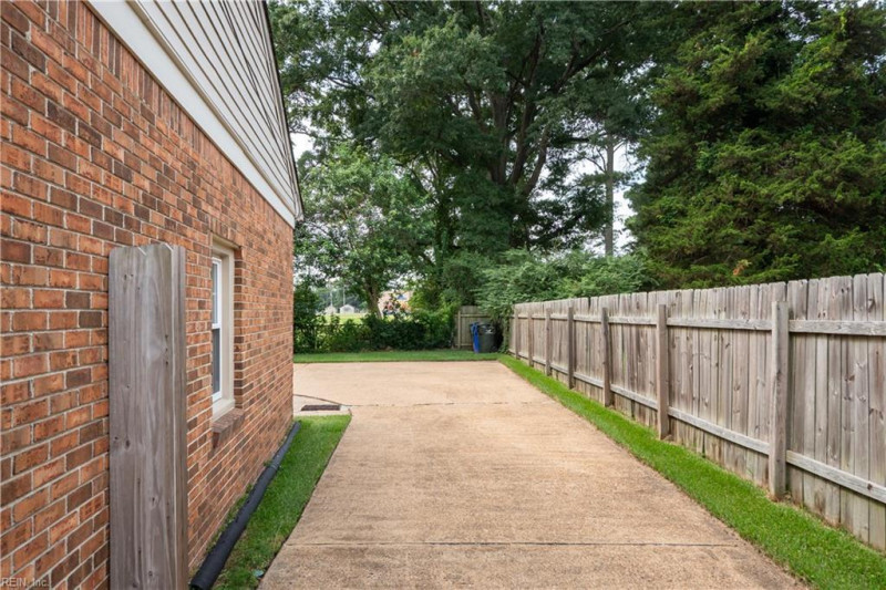 Photo 5 of 32 residential for sale in Norfolk virginia Photo 5 of 32 residential for sale in Norfolk virginia