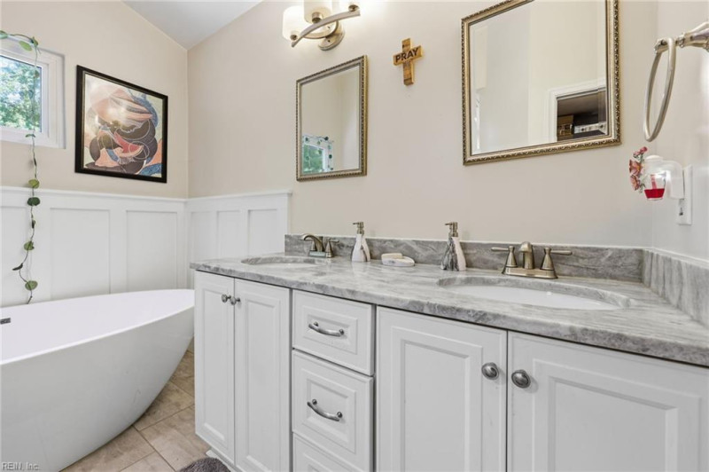 Photo 33 of 44 residential for sale in Chesapeake virginia Photo 33 of 44 residential for sale in Chesapeake virginia