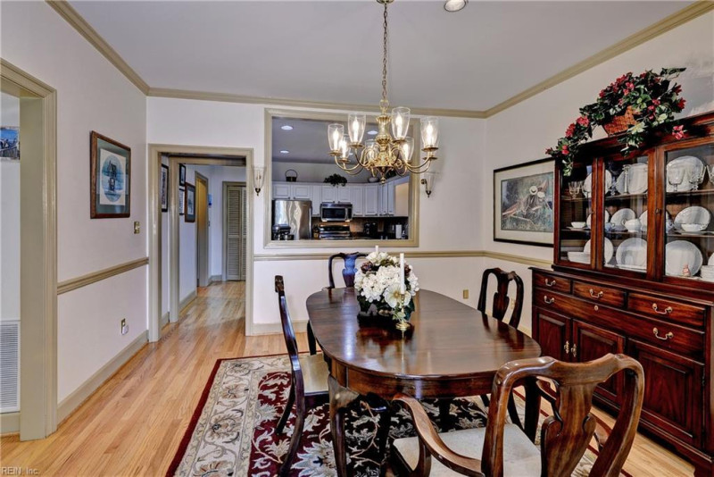 Photo 8 of 46 residential for sale in James City County virginia