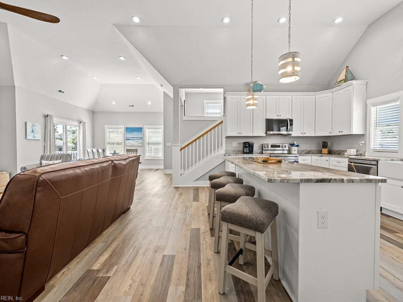 Photo 20 of 50 residential for sale in Currituck County virginia