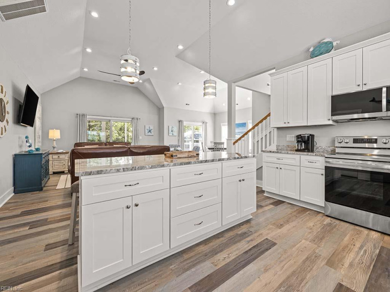 Photo 29 of 50 residential for sale in Currituck County virginia