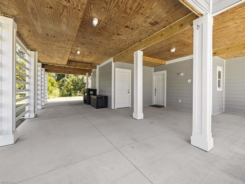 Photo 34 of 50 residential for sale in Currituck County virginia