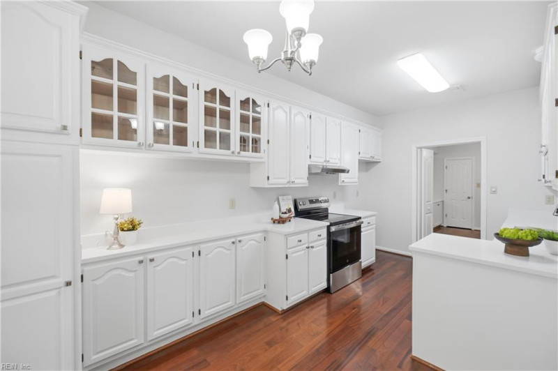 Photo 15 of 43 residential for sale in Virginia Beach virginia