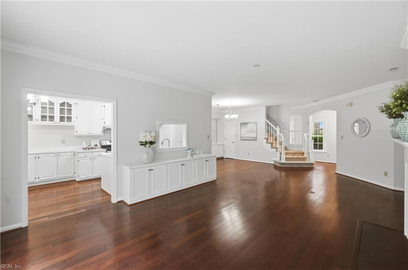 Photo 5 of 43 residential for sale in Virginia Beach virginia
