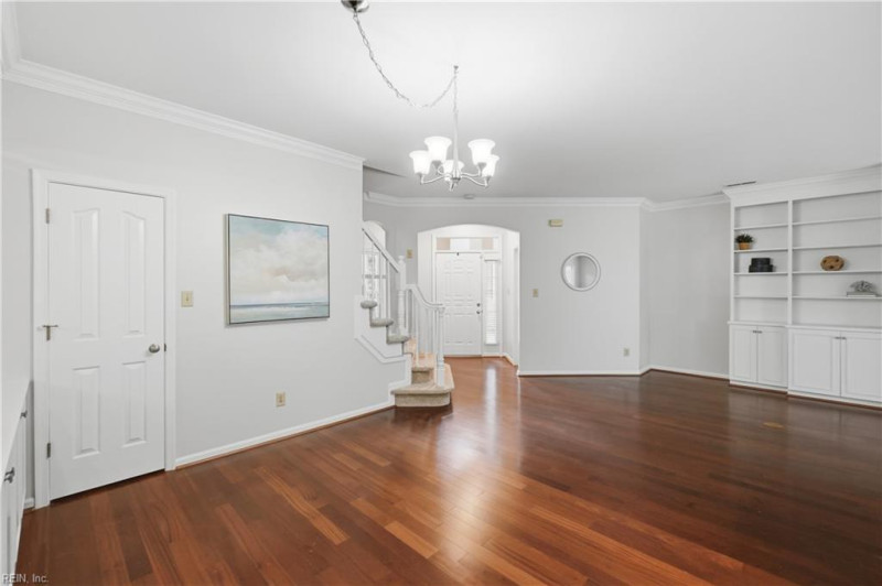 Photo 9 of 43 residential for sale in Virginia Beach virginia