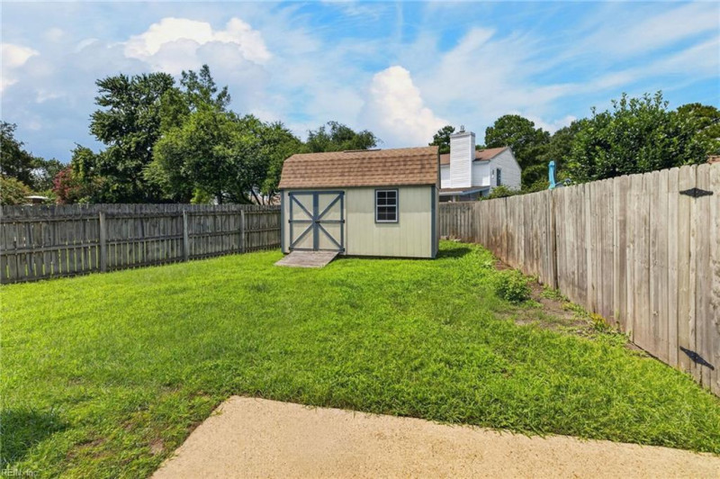 Photo 17 of 19 residential for sale in Virginia Beach virginia Photo 17 of 19 residential for sale in Virginia Beach virginia