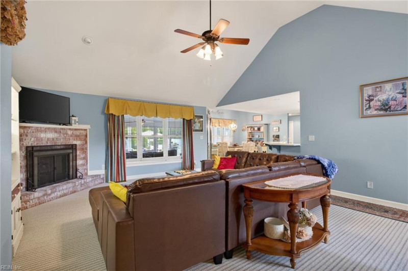 Photo 11 of 50 residential for sale in Chesapeake virginia Photo 11 of 50 residential for sale in Chesapeake virginia