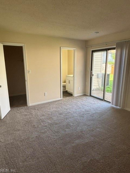 Photo 11 of 30 residential for sale in Virginia Beach virginia