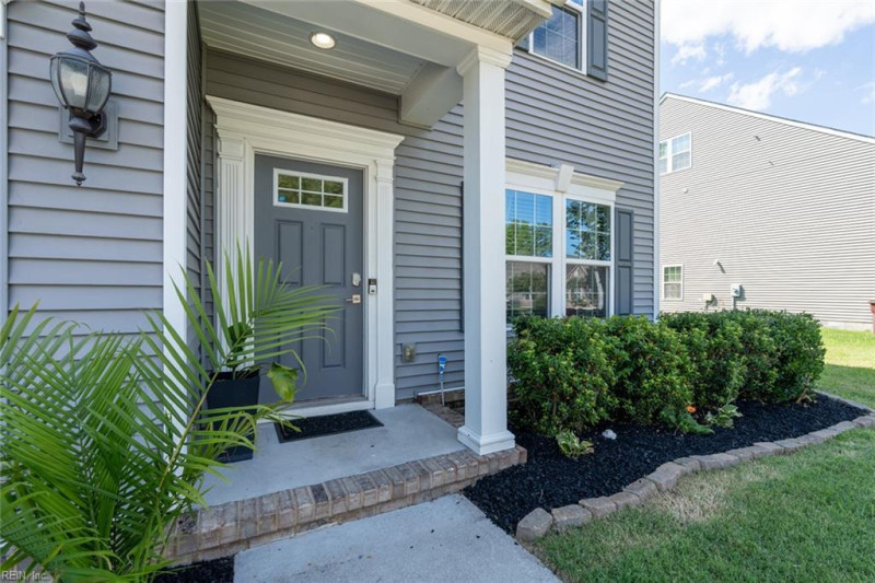 Photo 4 of 49 residential for sale in Chesapeake virginia Photo 4 of 49 residential for sale in Chesapeake virginia