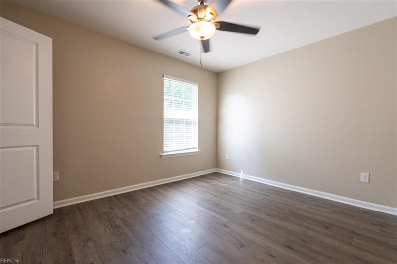Photo 43 of 49 residential for sale in Chesapeake virginia Photo 43 of 49 residential for sale in Chesapeake virginia
