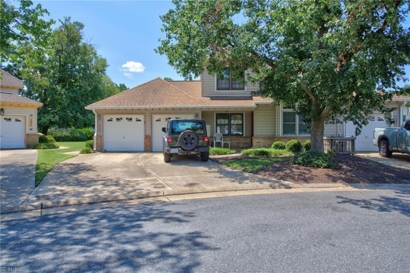Photo 3 of 23 residential for sale in Chesapeake virginia Photo 3 of 23 residential for sale in Chesapeake virginia