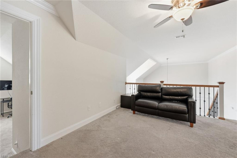 Photo 16 of 43 residential for sale in Suffolk virginia