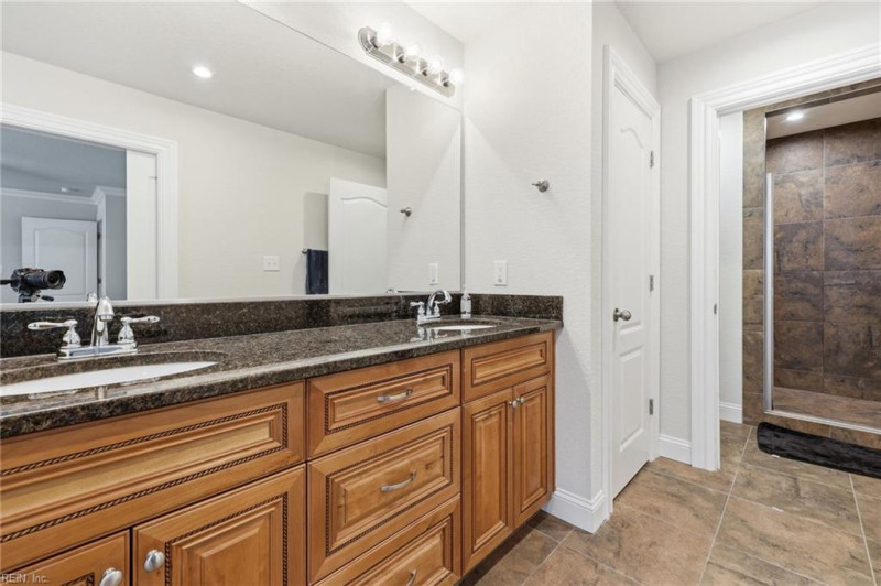 Photo 21 of 43 residential for sale in Suffolk virginia