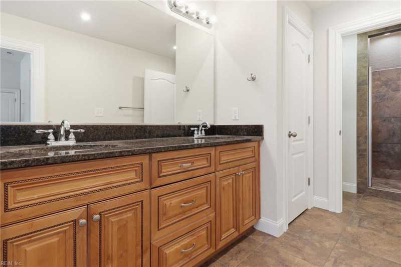 Photo 32 of 43 residential for sale in Suffolk virginia